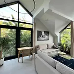 Zeglarskie Z Widokiem Na Jezioro Pluski