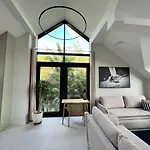 Zeglarskie Z Widokiem Na Jezioro Bed & Breakfast 3*