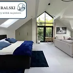 فندق مبيت وإفطار Zeglarskie Z Widokiem Na Jezioro 3*