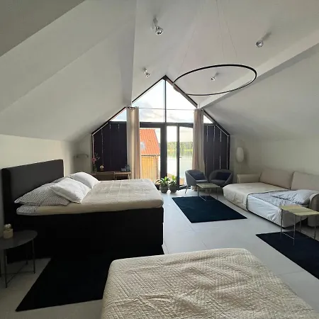 Bed & Breakfast Zeglarskie Z Widokiem Na Jezioro