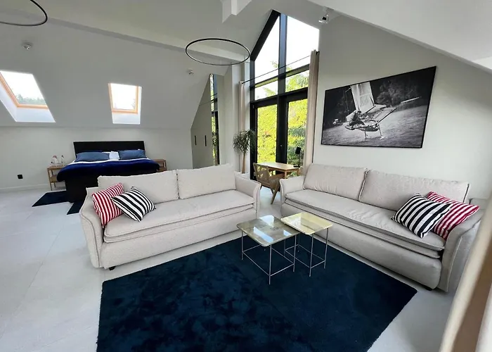 Bed & Breakfast Zeglarskie Z Widokiem Na Jezioro Pluski