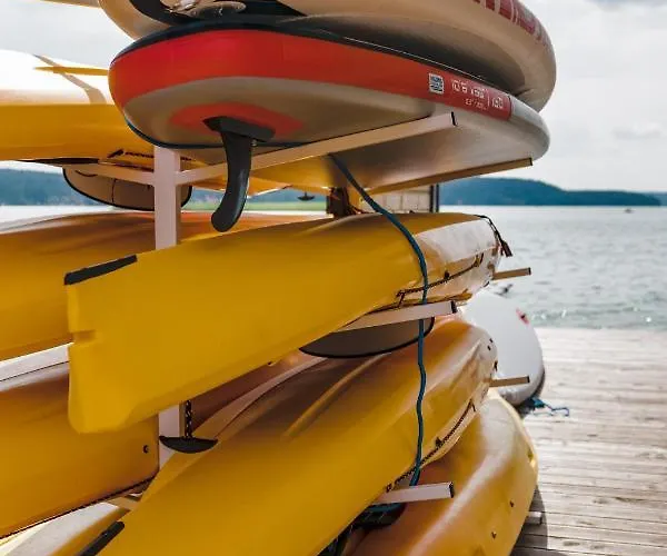 Bed & Breakfast Zeglarskie Z Widokiem Na Jezioro Pluski