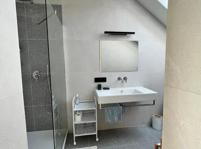 Zeglarskie Z Widokiem Na Jezioro Pluski