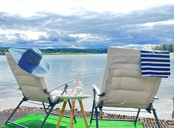 Bed & Breakfast Zeglarskie Z Widokiem Na Jezioro Pluski