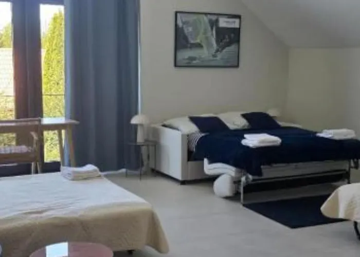 Zeglarskie Z Widokiem Na Jezioro Bed & Breakfast